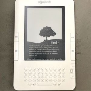 AMAZON KINDLE PAPERWHITE. 2nd GENERATION. 2 GB